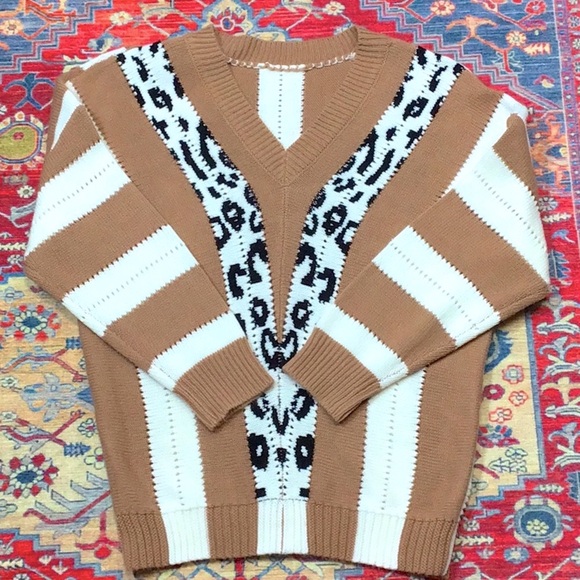 🐇VTG Knit Angora Blend Leopard Print V-Neck Sweater - Picture 6 of 6